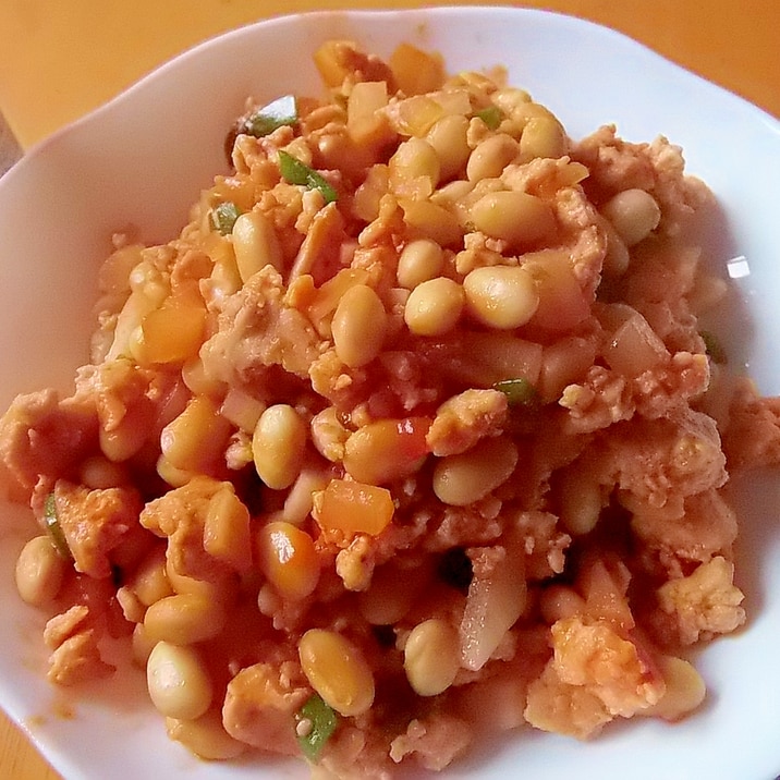 ひき肉・大豆・野菜のケチャップ炒め